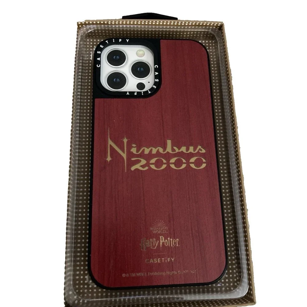 Casetify iphone 13 Pro Max Harry Potter Nimbus 2000